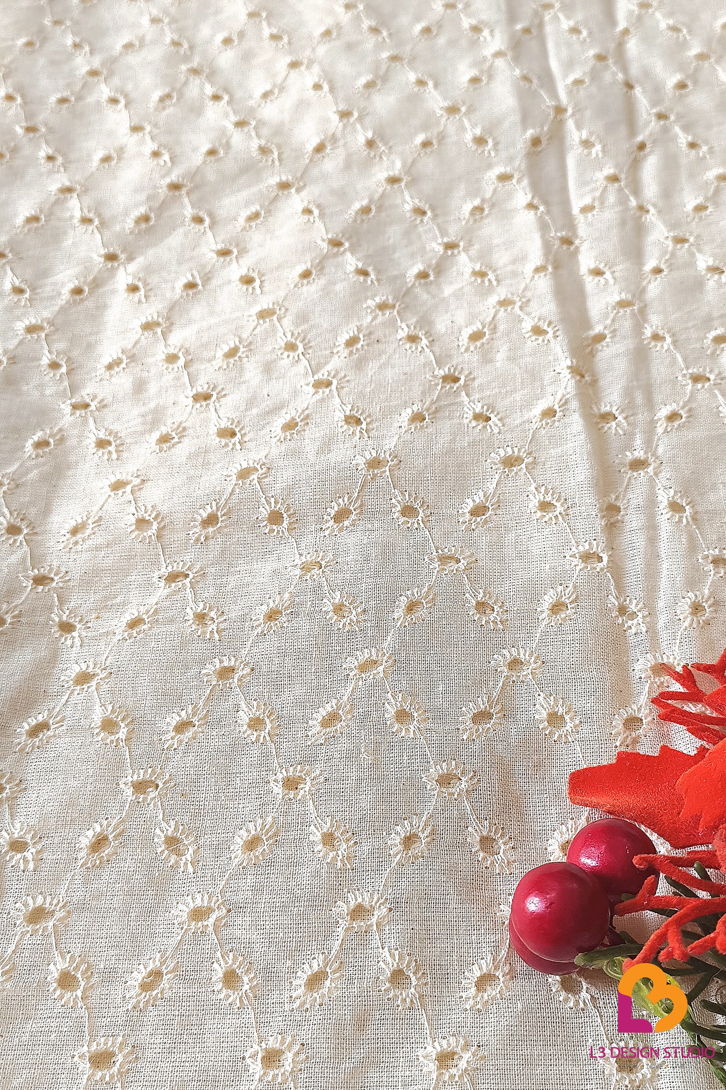 3Meter white and off-white hakoba fabrics