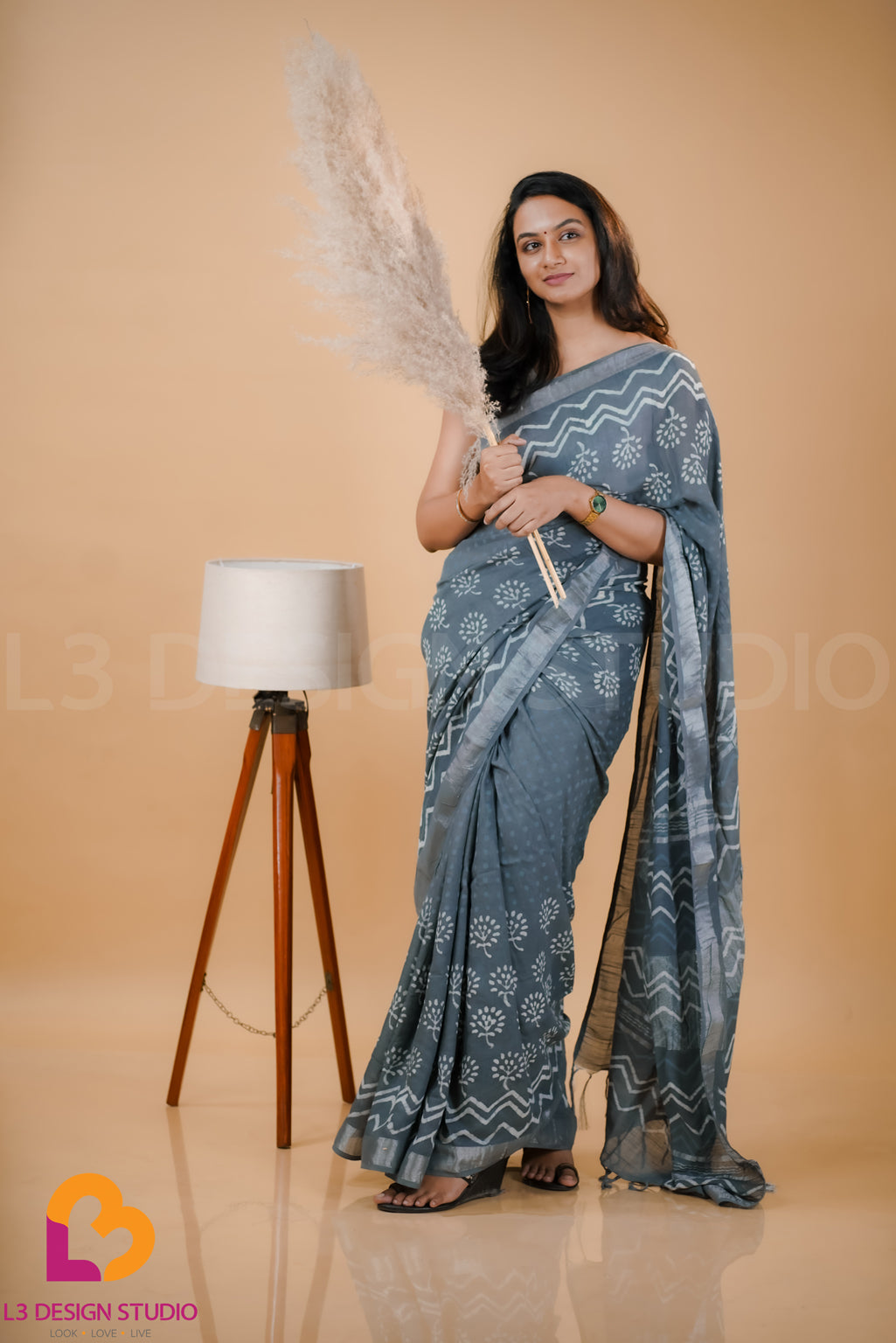 Grey Linen Cotton Saree with Delicate Dotted Patterns and Silver Zari Accents