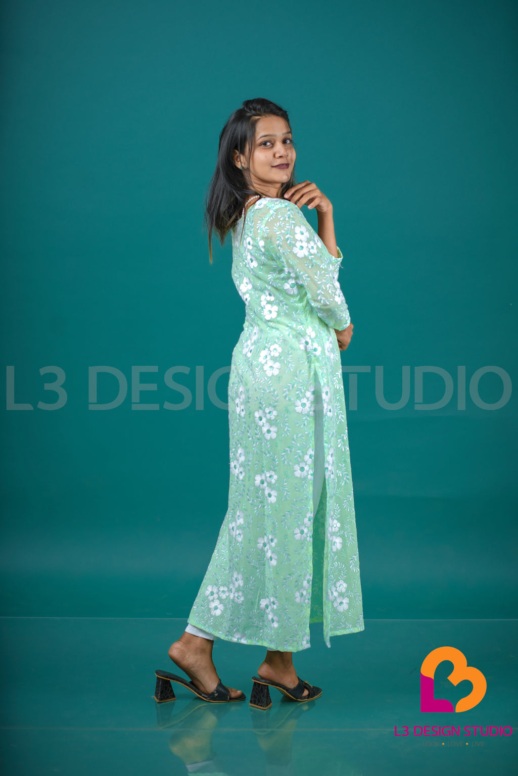 Pastel Green Embroidered Voile V-Neck Kurti