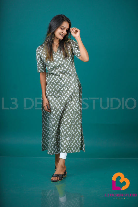 Greyish Green Self Threaded Printed Fabric Collar Kurti