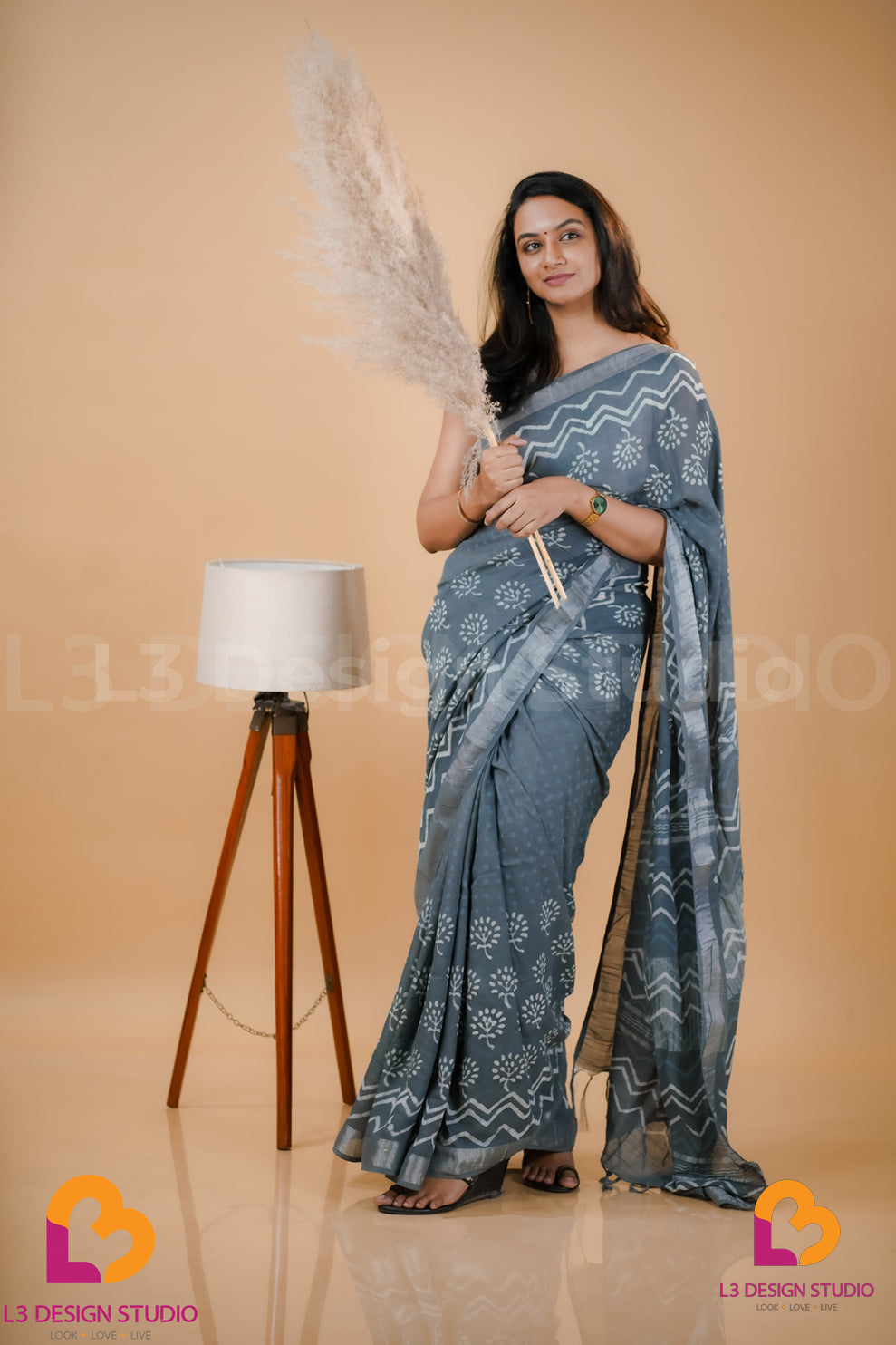 GREY LINEN COTTON SAREE