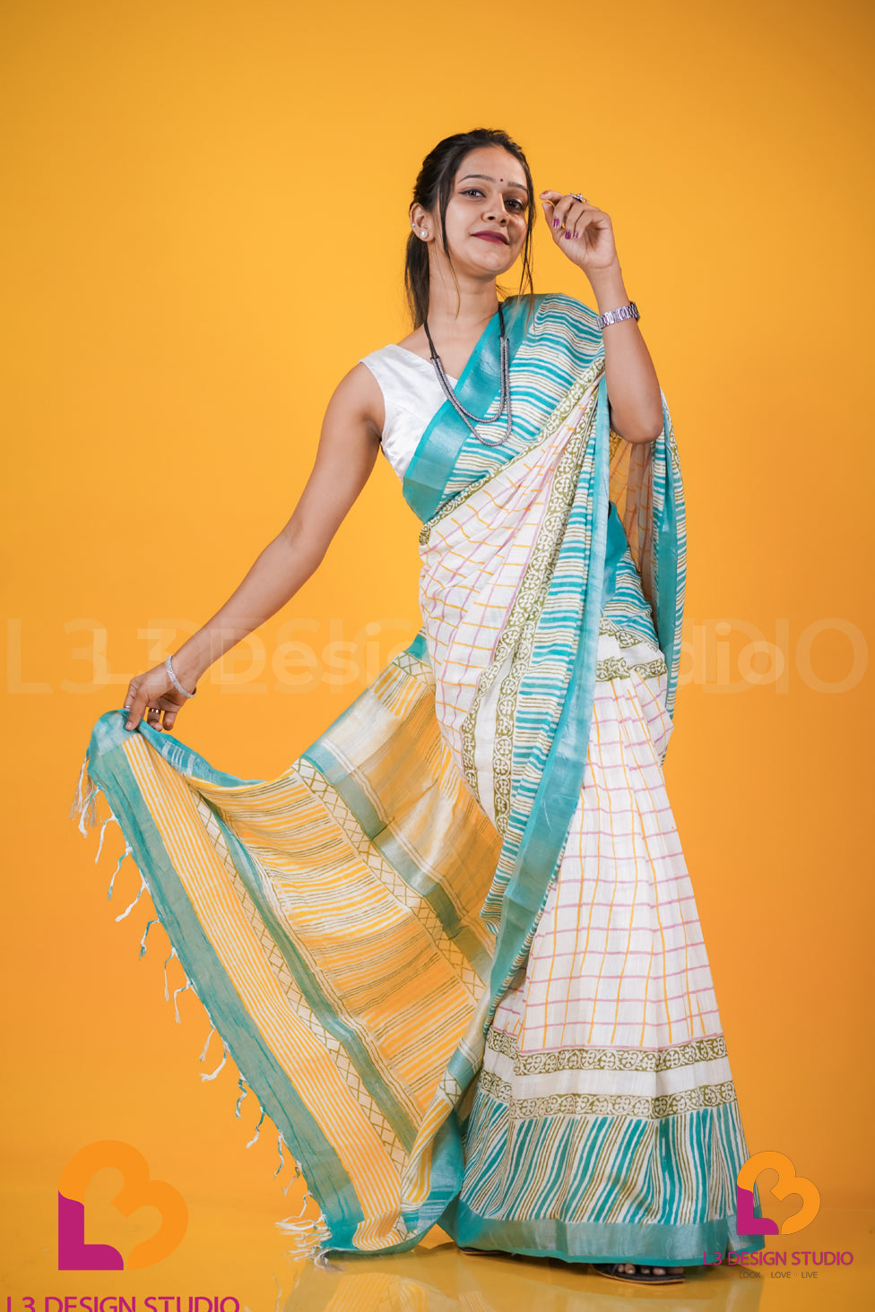 OFF-WHITE LINEN COTTON SAREE